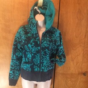 Lululemon Scuba Hoodie Sweatshirt Tropical print WARM & lined in fleece.